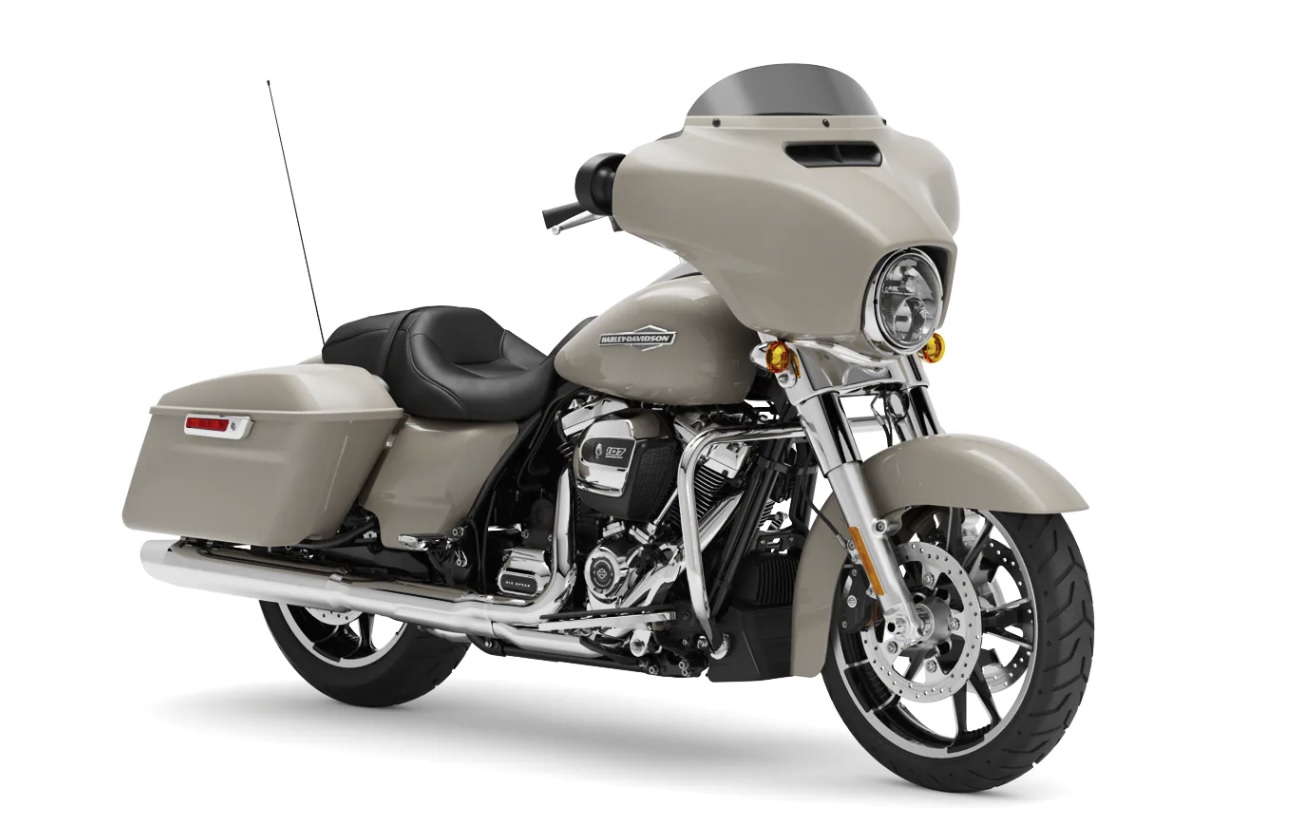 Go to blackwolfhd.com (New-Harley-Davidson-Street-Glide-Trike-For-Sale-In-Bristol-Virginia--inventory subpage)